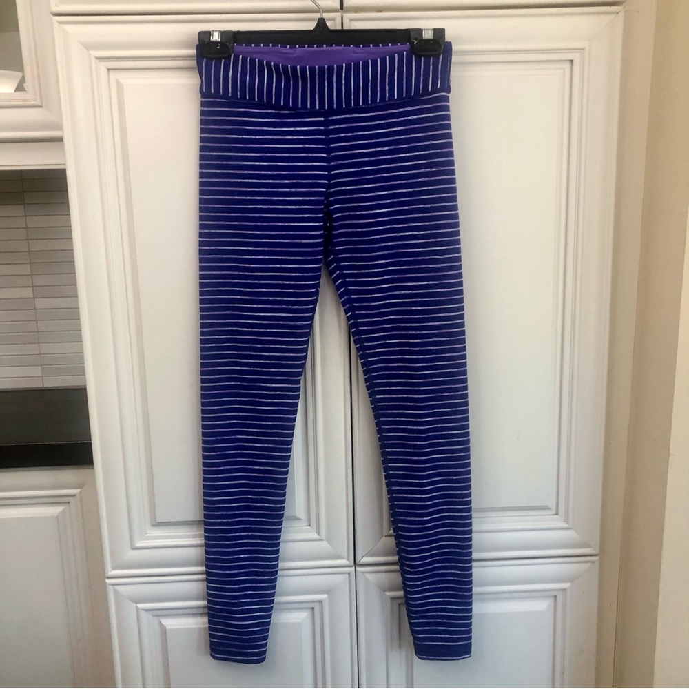 Reversible Ivivva by Lululemon girls leggings